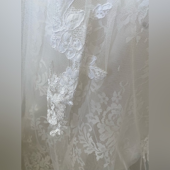 Maggie Sottero ‘Theda’ Wedding Dress Sz 12 Ivory - Picture 14 of 16